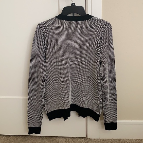 Ann Taylor knit sweater - Picture 2 of 3